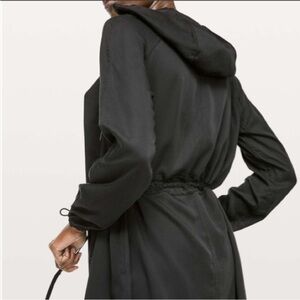 Lululemon City Stroll black hooded Jacket comfy SOFT Size 8